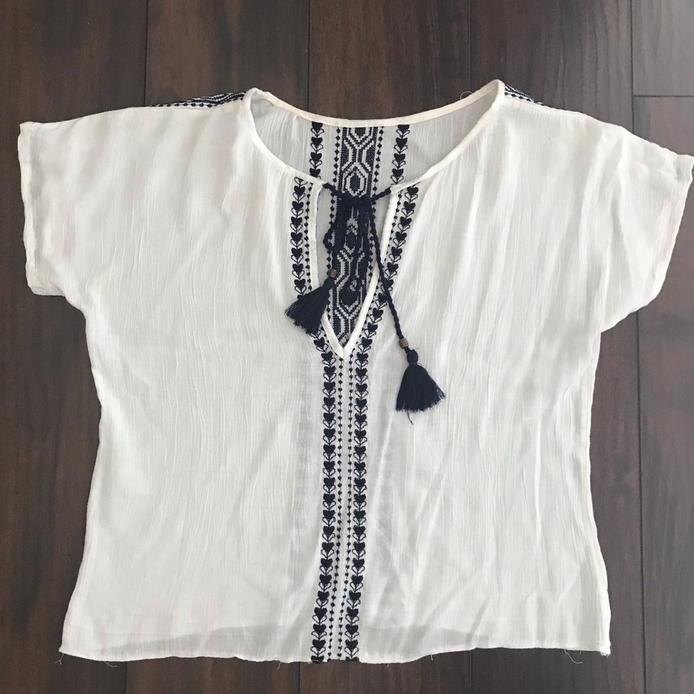 ⚪️ White Blouse ⚪️